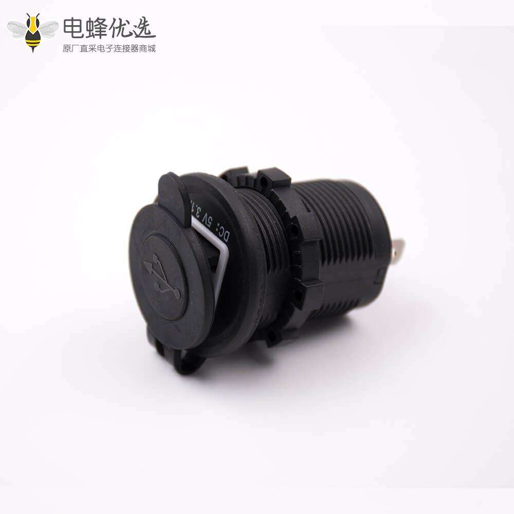 双USB车载充电器5V 3.1A插座带防尘盖