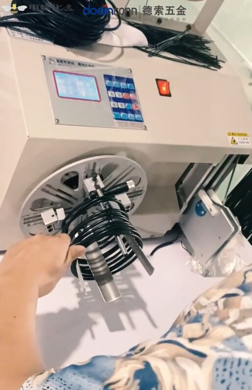 电蜂线材的机械化包装